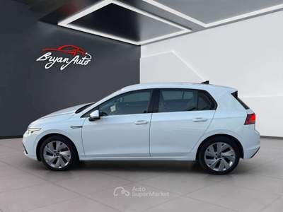 Volkswagen Golf 1.5 etsi evo Style 150cv dsg usata Vercelli