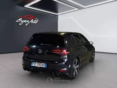 Volkswagen Golf 5p 2.0 tsi 4motion dsg 300CV usata Vercelli