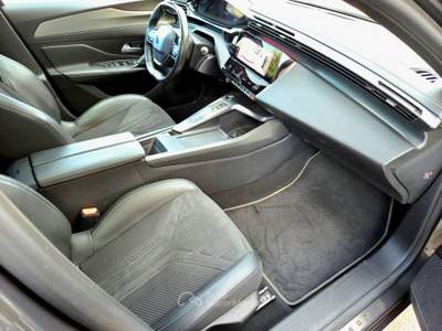 Peugeot 408 408 2022 1.2 puretech GT s Grigio usata Volla