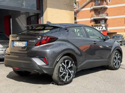 Toyota C-HR E-CVT Business SPORT (NESSUN VINCOLO) Grigio usata Roma