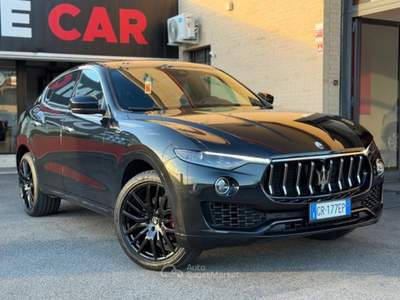 Maserati Levante AWD GT (FULL OPTIONAL) Nero usata Roma