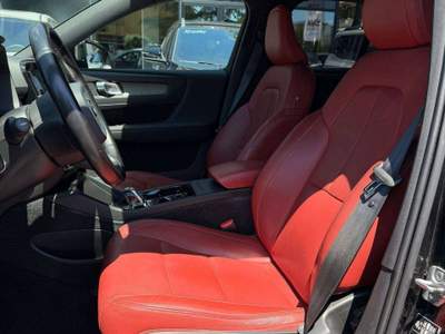 Volvo XC40 2.0 d3 Inscription Nero usata Savignano sul Rubicone
