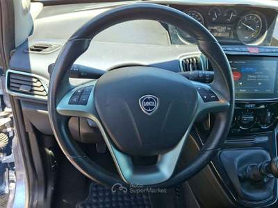 Lancia Ypsilon Ypsilon III 2021 1.0 firefly hybrid Gold s Blu/Azzurro usata Pompei