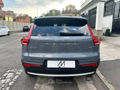 Volvo XC40 2.0 b3 Mhev Core - AUT/NAVI/PDC/CAMERA/LED Grigio usata Sesto San Giovanni