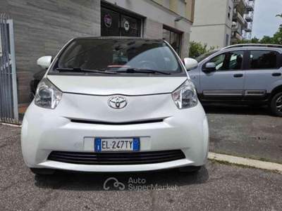 Toyota iQ Trend Bianco usata Roma