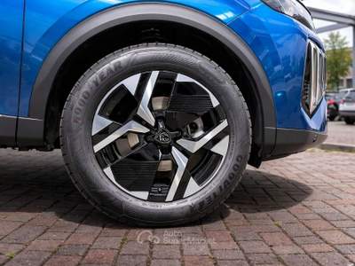 Peugeot 2008  - 2008 1.2 puretech allure s&s 130cv eat8 Blu/Azzurro usata Roma