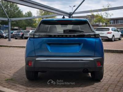 Peugeot 2008  - 2008 1.2 puretech allure s&s 130cv eat8 Blu/Azzurro usata Roma