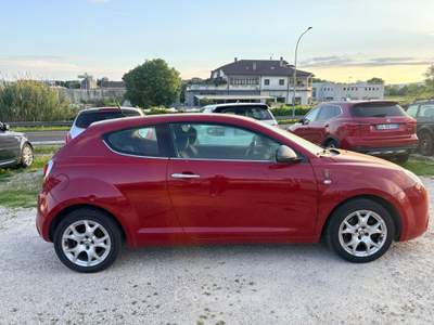 Alfa Romeo MiTo adatta a neo patentati Rosso usata Terni