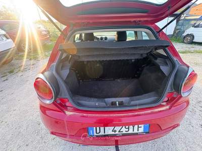Alfa Romeo MiTo adatta a neo patentati Rosso usata Terni