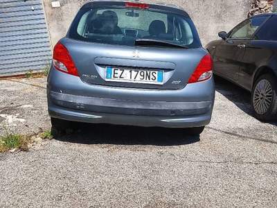 Peugeot 207  revisione impianto GPL da poco effettuata con cambio bombole  Argento usata Joppolo