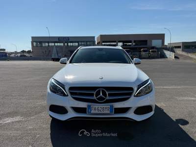 Mercedes-Benz Classe C 2.2 4 MATIC SPORT C.AUTO Bianco usata Roma