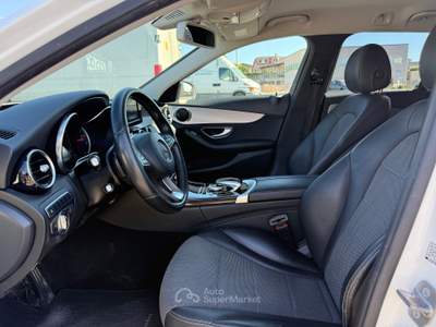 Mercedes-Benz Classe C 2.2 4 MATIC SPORT C.AUTO Bianco usata Roma