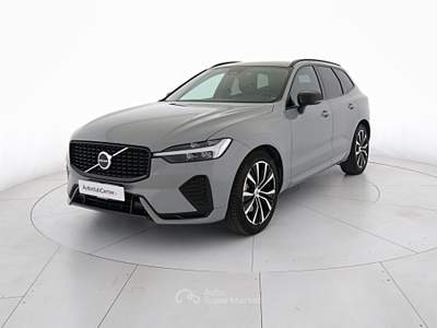 Volvo XC60 XC60 2.0 b4 Plus Dark Grigio usata Modena