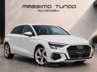 Audi A3 SPB 35 TDI S tronic S line edition Bianco usata Casarano