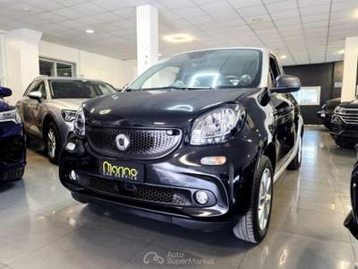 Smart ForFour 70 1.0 Passion Nero usata Carinaro