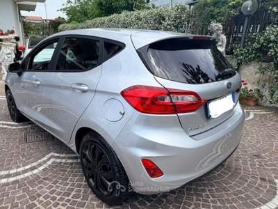 Ford Fiesta 1.5 TDCi S&S 5p. Titanium Argento usata ANGRI