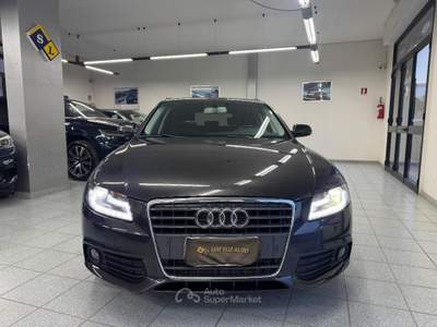 Audi A4 2.0 TDI 143CV F.AP. quattro Grigio usata Andria