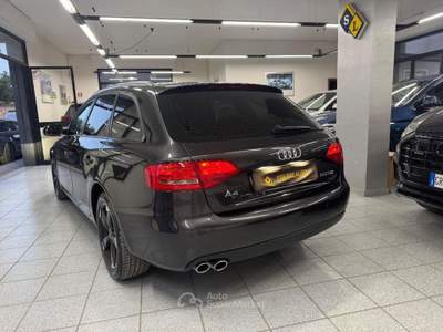 Audi A4 2.0 TDI 143CV F.AP. quattro Grigio usata Andria