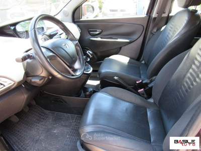 Lancia Ypsilon 1.2 69 CV 5p. S&S Gold Lilla usata Oppido Lucano