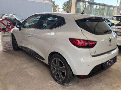 Renault Clio 1.5 dCi 8V 75 CV 5p. Costume Nat. Bianco usata Priolo Gargallo