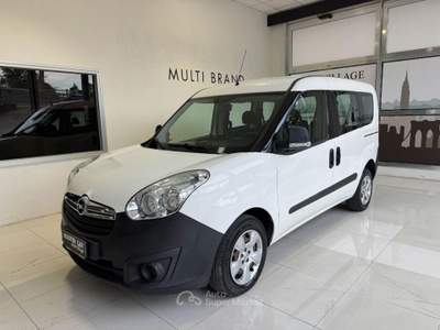 Opel Combo Tour 95CV PC-TN Cosmo Bianco usata Ripalimosani