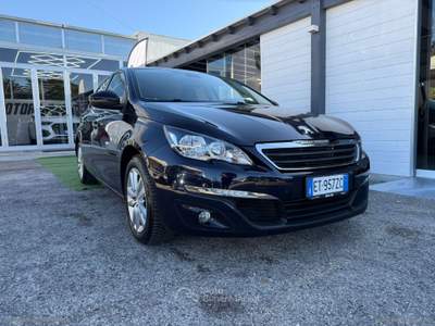 Peugeot 308 308 1.6 e-HDi 115 CV S&S Business Blu/Azzurro usata Mesagne