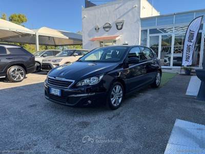 Peugeot 308 308 1.6 e-HDi 115 CV S&S Business Blu/Azzurro usata Mesagne