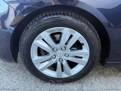 Peugeot 308 308 1.6 e-HDi 115 CV S&S Business Blu/Azzurro usata Mesagne