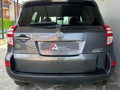 Toyota RAV4 RAV4 2.2 d-4d Sol 150cv dpf my09 Nero usata Bagnolo Piemonte