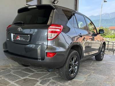 Toyota RAV4 RAV4 2.2 d-4d Sol 150cv dpf my09 Nero usata Bagnolo Piemonte