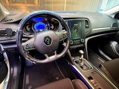 Renault Mégane Megane 1.5 dci energy Bose 110cv edc Rosso usata Porto Mantovano