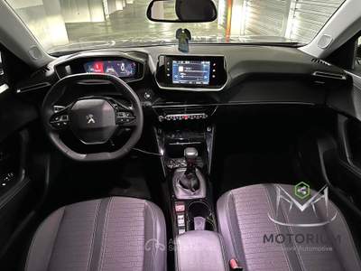 Peugeot 2008 2008 1.2 puretech Allure Pack s&amp;s 100cv Grigio usata Pomigliano d'Arco