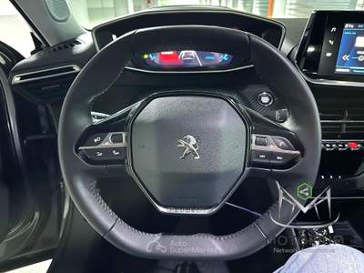 Peugeot 2008 2008 1.2 puretech Allure Pack s&amp;s 100cv Grigio usata Pomigliano d'Arco