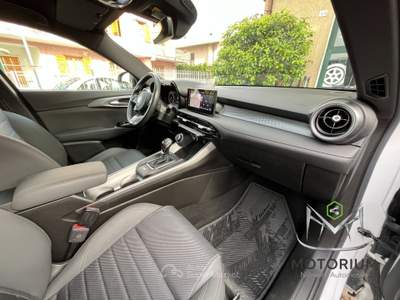 Alfa Romeo Tonale 1.6 Ti 130cv tct6 Bianco usata San Giorgio del Sannio