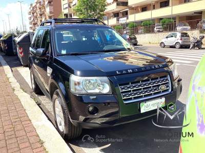 Land Rover Freelander 2.2 td4 XS usata Roma