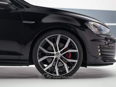 Volkswagen Golf Golf 5p 2.0 tdi Gtd dsg Nero usata Bassano del Grappa