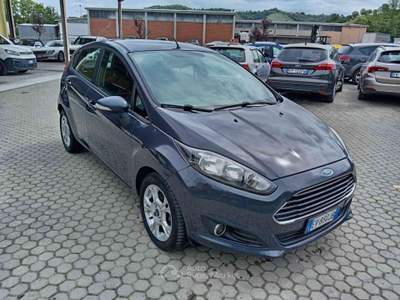 Ford Fiesta 1.4 5p. Bz.- GPL Titanium UNICO PROPRIETARIO Arancione usata Cigognola