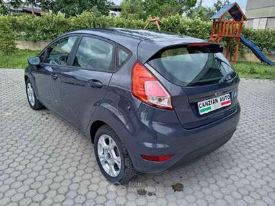 Ford Fiesta 1.4 5p. Bz.- GPL Titanium UNICO PROPRIETARIO Arancione usata Cigognola