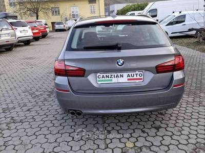 BMW Serie 5 530d Futura d xDrive Touring Luxury Arancione usata Cigognola