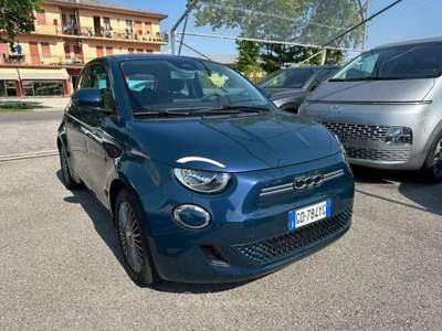 Fiat 500e Berlina 42 kWh La Prima Blu/Azzurro usata Rivignano Teor