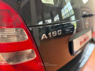 Mercedes-Benz Classe A A 150 Classic Nero usata Vercelli
