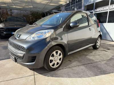 Peugeot 107 107 2005 1.0 12v Active (plaisir) 3p FL Grigio usata Crema