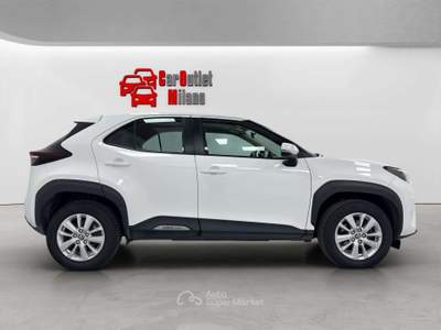Toyota Yaris Cross *Super Promo* 1.5 BENZINA E-CVT 125CV Bianco usata Cologno Monzese