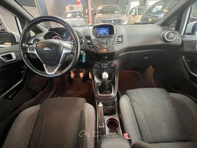 Ford Fiesta Fiesta VI 2013 5p 1.5 tdci ST-line 75cv Bianco usata Romano di Lombardia