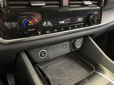 Nissan Qashqai MHEV 140 CV Business - PROMO Nero usata Este