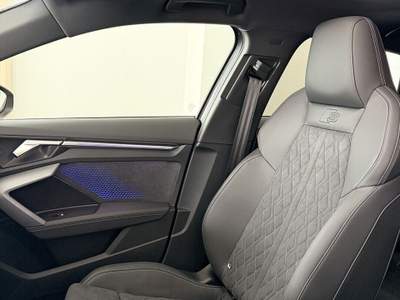 Audi A3 Sportback Identity Black km0 2026 150cv |tetto R19"| Nero usata San Felice a Cancello