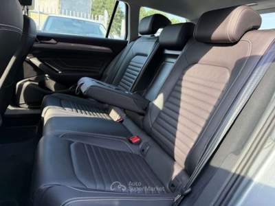 Volkswagen Passat 2.0 TDI SCR 122 CV EVO DSG Business Argento usata Sesto San Giovanni
