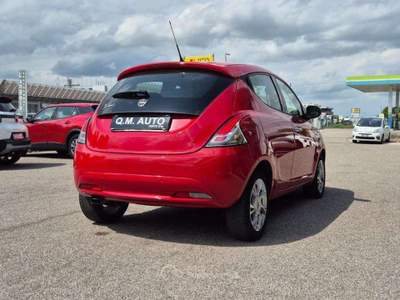 Lancia Ypsilon 1.2 69 CV Gold Rosso usata Cento