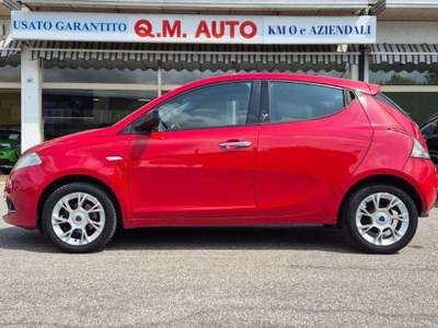 Lancia Ypsilon 1.2 69 CV Gold Rosso usata Cento