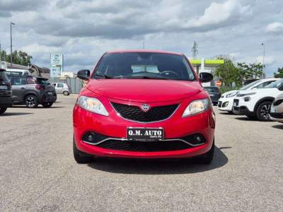Lancia Ypsilon 1.2 69 CV Gold Rosso usata Cento